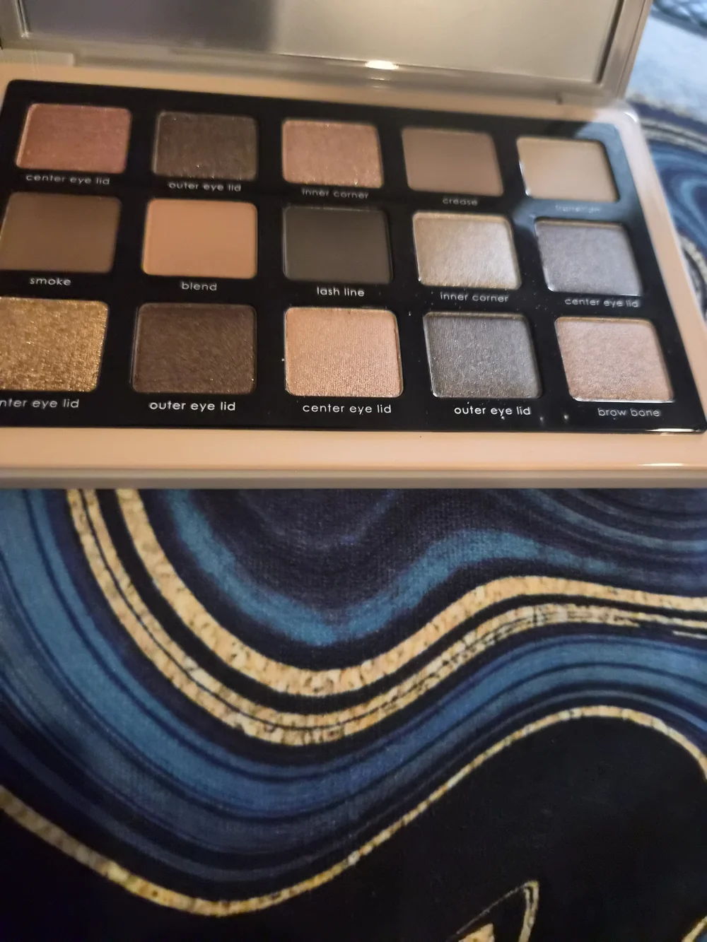 Natasha Denona compact palette